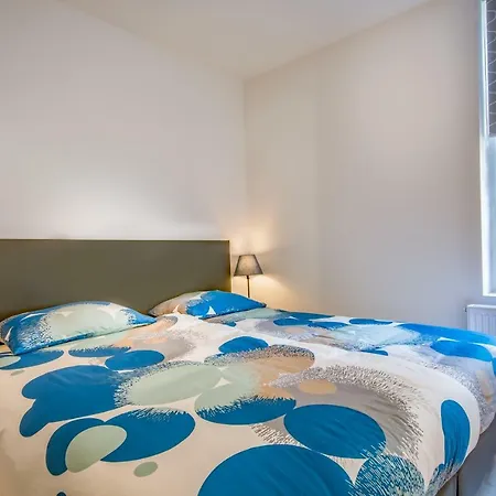 Boven De Ijsjes Apartamento *